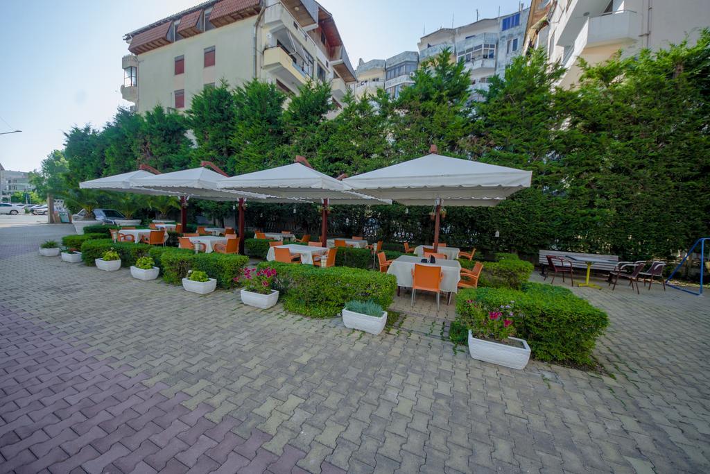 Kadrisa Hotel Durrës Exterior foto