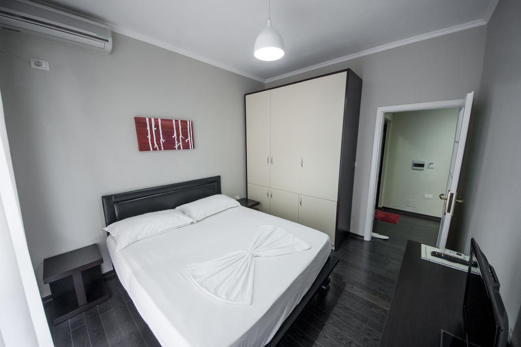 Kadrisa Hotel Durrës Quarto foto